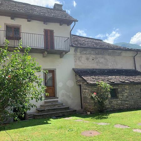 Appartamento Di Vacanza Casa Leoni Verscio Εξωτερικό φωτογραφία